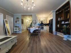 Daire 3-oda 96 m² - Vakhtang Gorgasali, Batumi