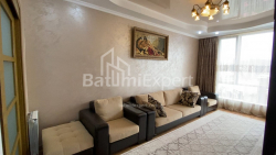 Daire 3-oda 70 m² - Niko Pirosmani, Batumi