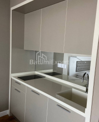 Daire 31.6 m² Daire - Şerif Khimshiashvili, Batumi, Gürcistan