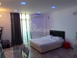 Daire 1-oda 32.5 m² - Şerif Khimshiashvili, Batumi