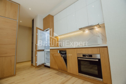 Daire 84 m² Daire - Kahramanlar Sokağı, Batumi, Gürcistan