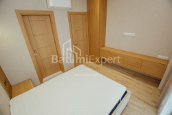Daire 84 m² Daire - Kahramanlar Sokağı, Batumi, Gürcistan