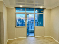 Daire 68 m² Daire - Şalva Inasaridze, Batumi, Gürcistan