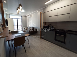 Daire 3-oda 62 m² - Vakhtang Gorgasali, Batumi