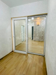 Daire 76 m² Daire - Şalva Inasaridze, Batumi, Gürcistan