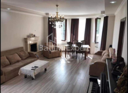 Mesken 5-oda 180 m² - fridion halvaşi, Batumi