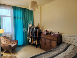 Daire 3-oda 80 m² - İlya Çavçavadze, Batumi