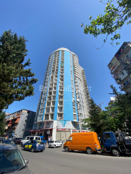 Daire 80 m² Daire - Şalva Inasaridze, Batumi, Gürcistan
