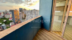 Daire 80 m² Daire - Şalva Inasaridze, Batumi, Gürcistan