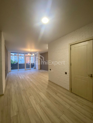 Daire 45 m² Daire - Akademisyen Mamiya Komakhidze, Batumi, Gürcistan