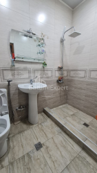 Daire 67 m² Daire - Şerif Khimshiashvili, Batumi, Gürcistan