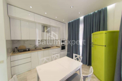 Mesken 4-oda 170 m² - havaalanı karayolu, Batumi