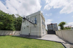 Mesken 170 m² Daire - havaalanı karayolu, Batumi, Gürcistan
