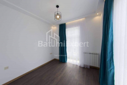 Mesken 170 m² Daire - havaalanı karayolu, Batumi, Gürcistan
