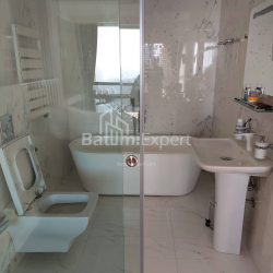 Daire 84 m² Daire - Rustaveli, Batumi, Gürcistan