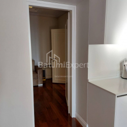 Daire 84 m² Daire - Rustaveli, Batumi, Gürcistan