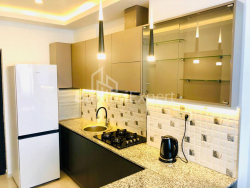 Daire 3-oda 57 m² - Niko Pirosmani, Batumi