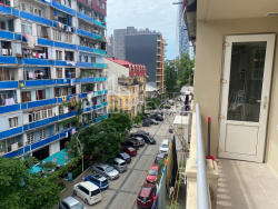 Daire 100 m² Daire - Zuraba Gorgiladze, Batumi, Gürcistan