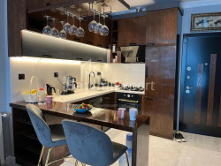 Daire 3-oda 59 m² - Kahramanlar Sokağı, Batumi