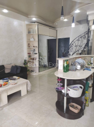 Daire 75 m² Daire - Selima Khimshiashvili, Batumi, Gürcistan