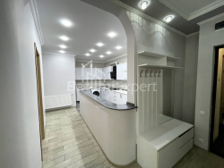Daire 3-oda 110 m² - Mihail Javakhishvili, Batumi