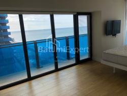 Daire 3-oda 78 m² - Şerif Khimshiashvili, Batumi