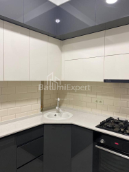 Daire 77 m² Daire - Haydara Abashidze, Batumi, Gürcistan