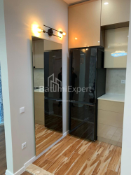 Daire 84 m² Daire - Şerif Khimshiashvili, Batumi, Gürcistan