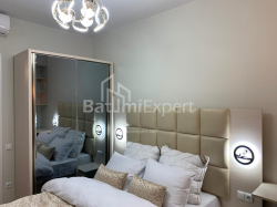 Daire 3-oda 84 m² - Şerif Khimshiashvili, Batumi