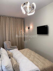 Daire 3-oda 84 m² - Şerif Khimshiashvili, Batumi