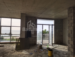 Daire 3-oda 72.5 m² - Lech ve Maria Kachinsky, Batumi