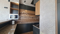 Daire 86 m² Daire - Tbel-Abuseridze, Batumi, Gürcistan