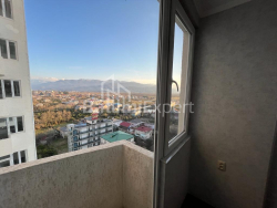 Daire 71.5 m² Daire - Şerif Khimshiashvili, Batumi, Gürcistan