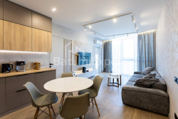 Daire 3-oda 70 m² - Lech ve Maria Kachinsky, Batumi