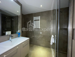 Daire 65 m² Daire - Şerif Khimshiashvili, Batumi, Gürcistan