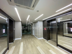 Daire 65 m² Daire - Şerif Khimshiashvili, Batumi, Gürcistan