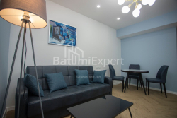 Daire 2-oda 50.5 m² - Şerif Khimshiashvili, Batumi