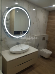 Daire 100 m² Daire - Zuraba Gorgiladze, Batumi, Gürcistan