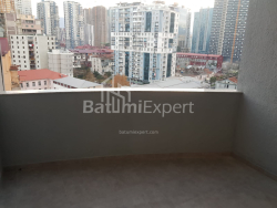 Daire 100 m² Daire - Zuraba Gorgiladze, Batumi, Gürcistan