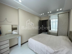 Daire 2-oda 53.2 m² - Niko Pirosmani, Batumi