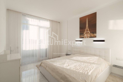 Daire 75.6 m² Daire - Niko Pirosmani, Batumi, Gürcistan