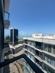Daire 74.8 m² Daire - Lech ve Maria Kachinsky, Batumi, Gürcistan