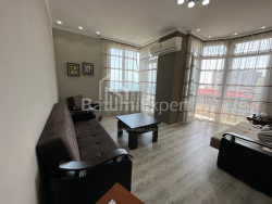 Daire 58.4 m² Daire - Şerif Khimshiashvili, Batumi, Gürcistan
