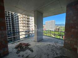 Daire 3-oda 70 m² - Lech ve Maria Kachinsky, Batumi