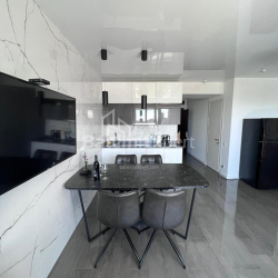Daire 2-oda 57 m² - Lech ve Maria Kachinsky, Batumi