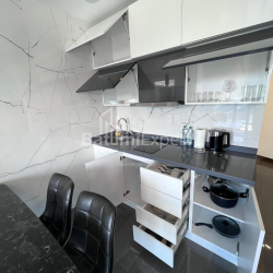 Daire 57 m² Daire - Lech ve Maria Kachinsky, Batumi, Gürcistan