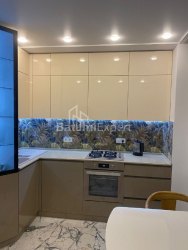 Daire 80 m² Daire - Zhiuli Shartava, Batumi, Gürcistan