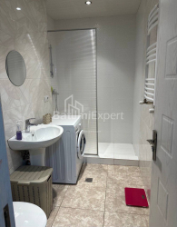 Daire 53.5 m² Daire - Selima Khimshiashvili, Batumi, Gürcistan