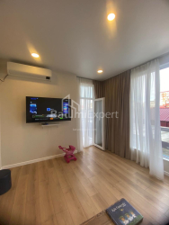 Daire 100 m² Daire - Ekvtime Takaishvili, Batumi, Gürcistan