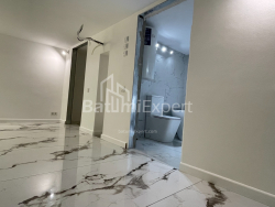 Daire 95 m² Daire - Yusuf Kobaladze, Batumi, Gürcistan